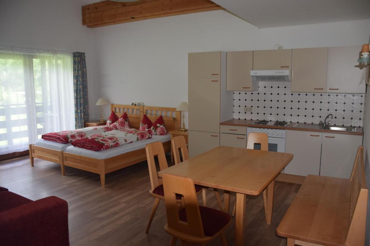 Landhaus Linser Таренц Екстериор снимка